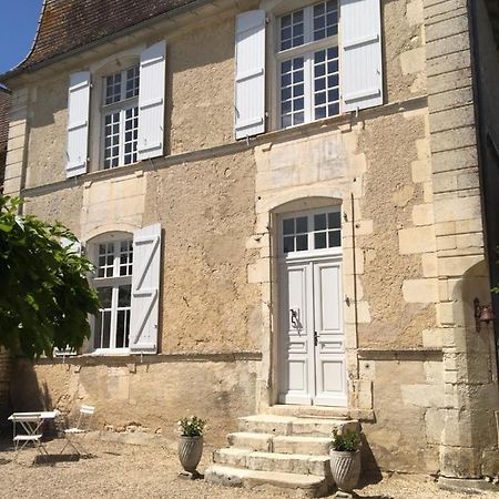 Le Petit Logis Bed & Breakfast Rouillac  ภายนอก รูปภาพ